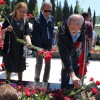 Adaylarımız Soma'da Madenciyle Kucaklaştı