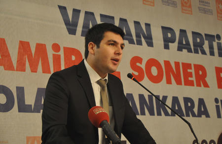 Özgür Bursalı: Partilere hazine yardımı kaldırılmalı
