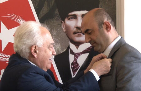 Lastik-İş İstanbul Şube Başkanı Yasin Onar Vatan Partisi’ne katıldı