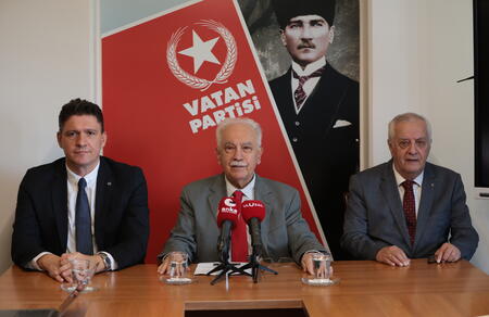 Trump Yolu, Türk Yolu da Değildir, Asya Yolu da Değildir!