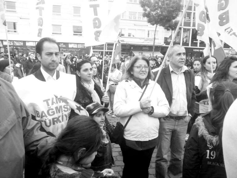 Ali Özdemir'in Gülizar'a bakışları - Resim : 1