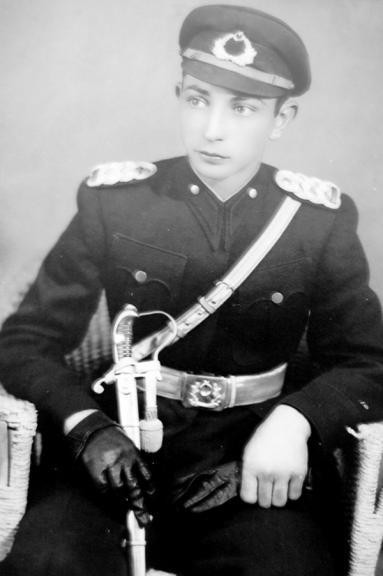 Türk subayının karakter nöbetçisi Cemalettin Korkut komutanımız - Resim : 1