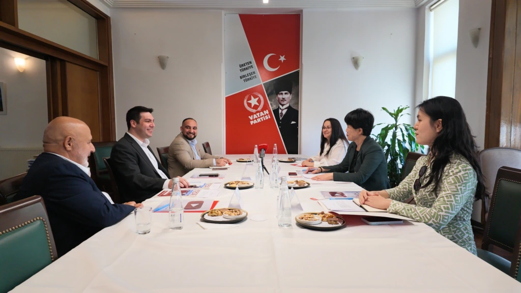 Çin Sosyal Bilimler Akademisi'nden Vatan Partisi'ne Ziyaret